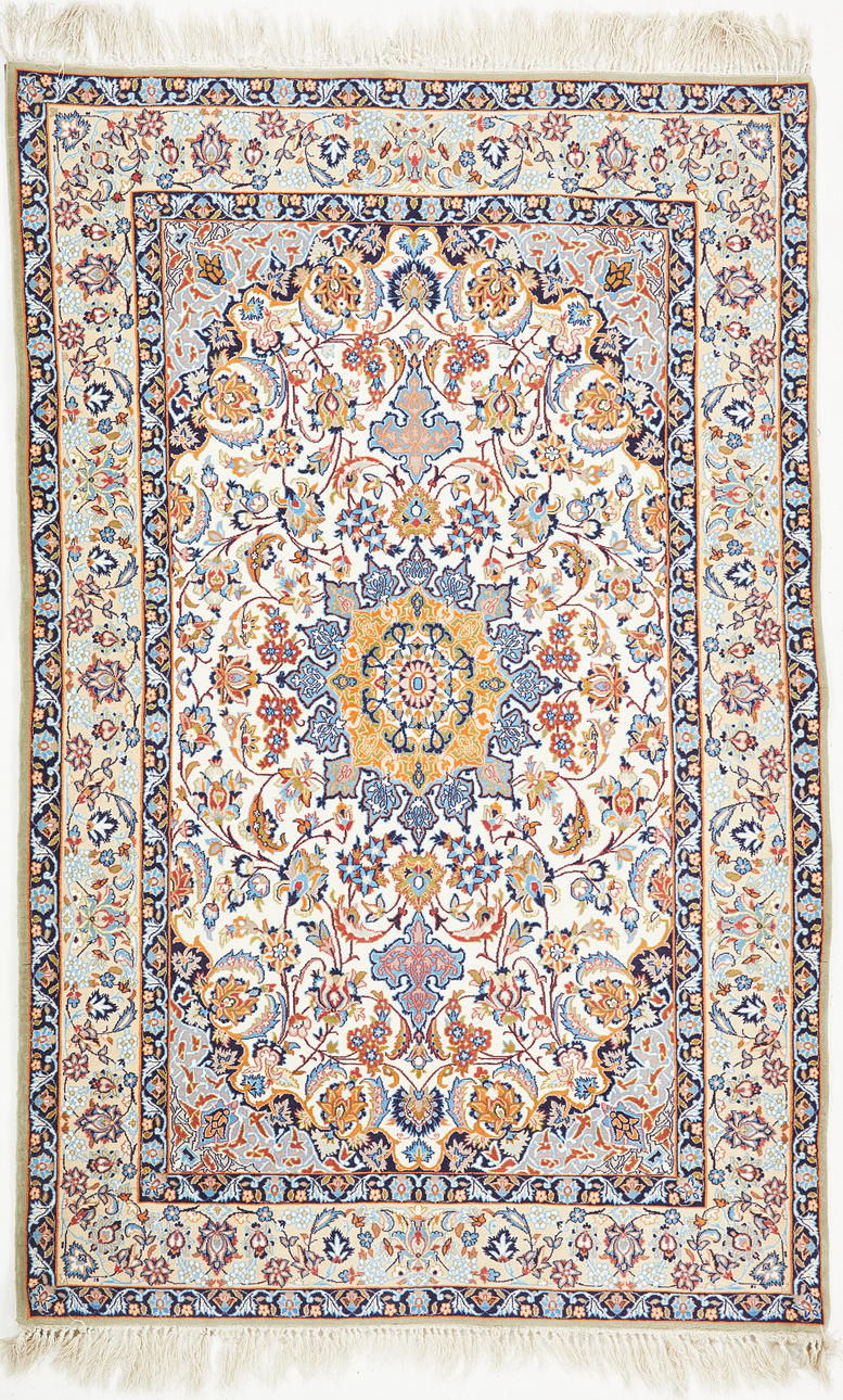ORIENTMATTA. Nain, ca 165 x 117 cm.