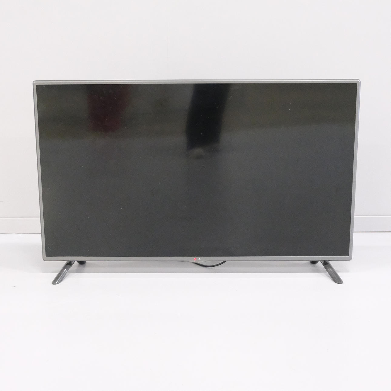 TV, LG 50 TUM.