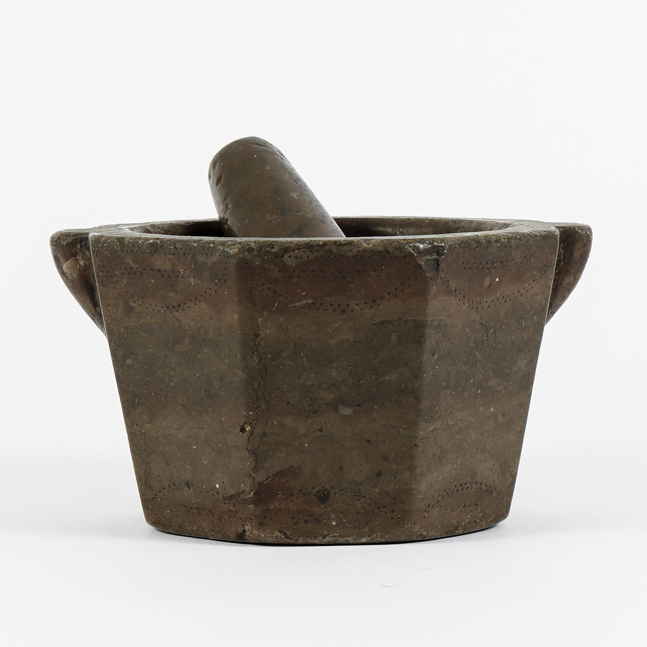 MORTEL MED STÖT, Kalksten, 1700-tal.