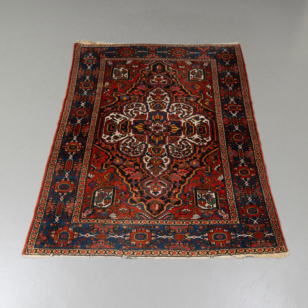 MATTA, Persien, mått 203x156 cm.