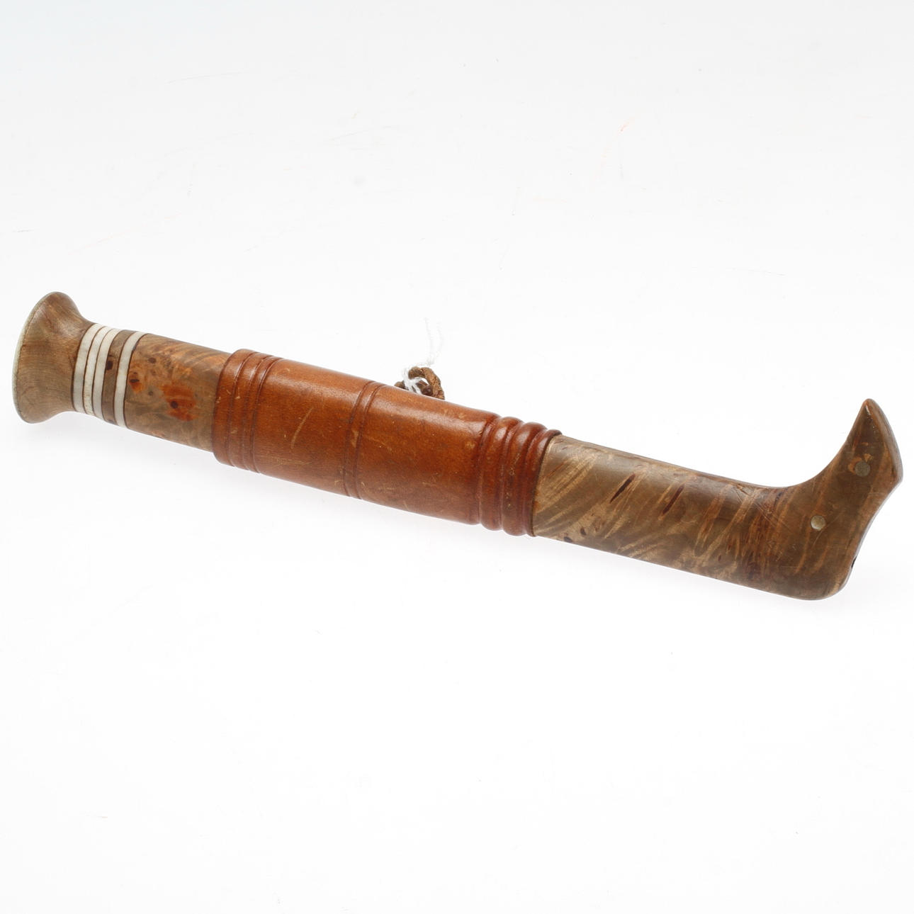 SAMEKNIV, signerad B-E.