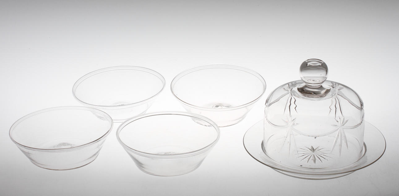 GLASFÖREMÅL, 5 delar.