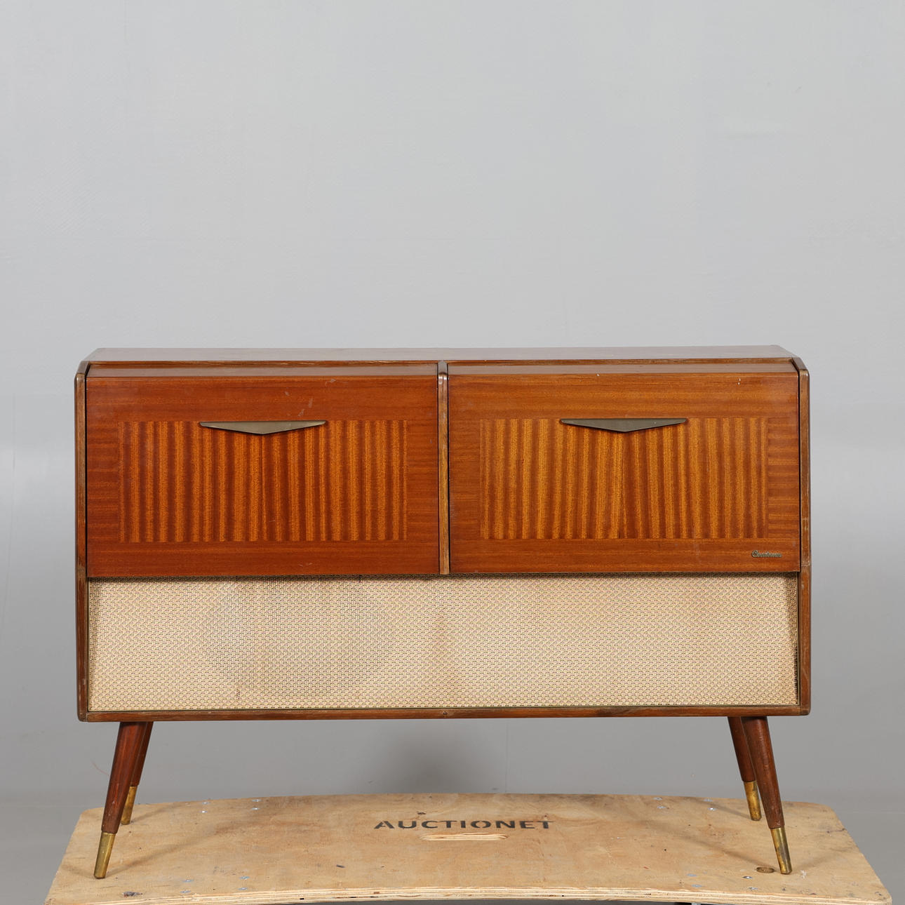 RADIOMÖBEL, centrum AB Gylling& co.