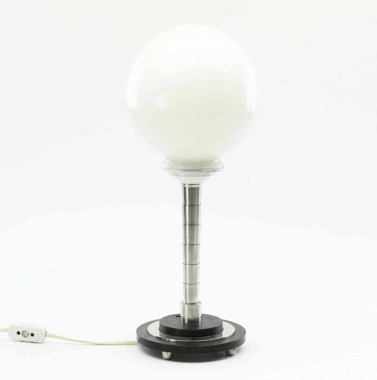 BORDSLAMPA, Funkis-stil, 1900-tal.