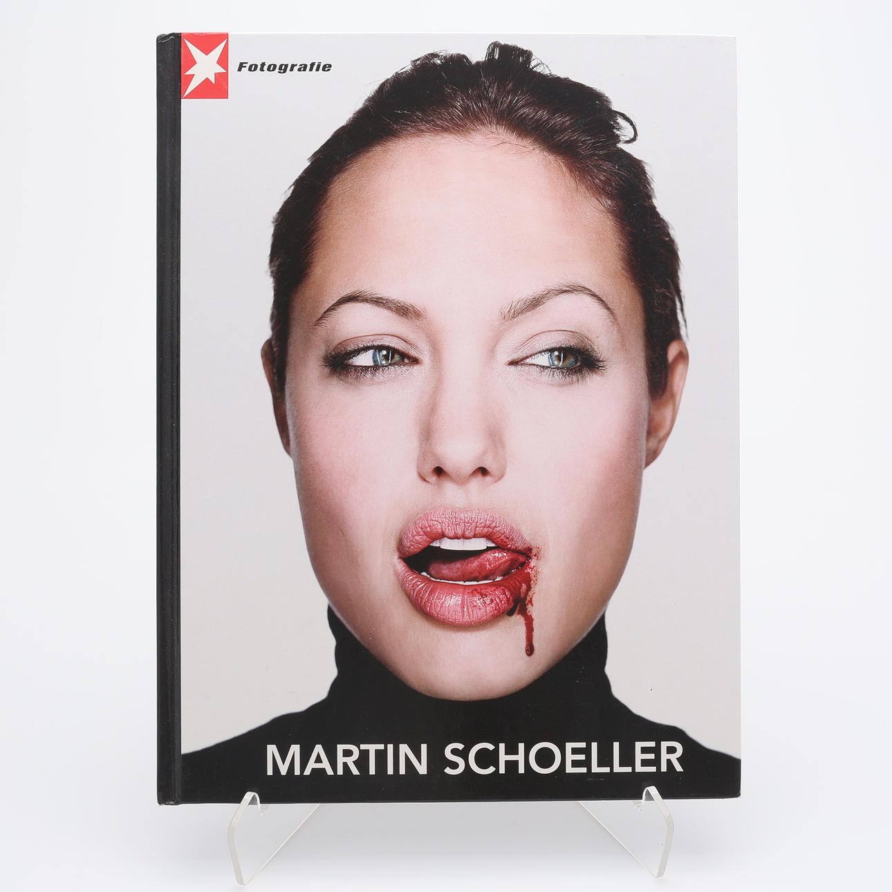 PHOTOGRAPHY. THE GERMAN PHOTOGRAPHER MARTIN SCHOELLER IN STERN