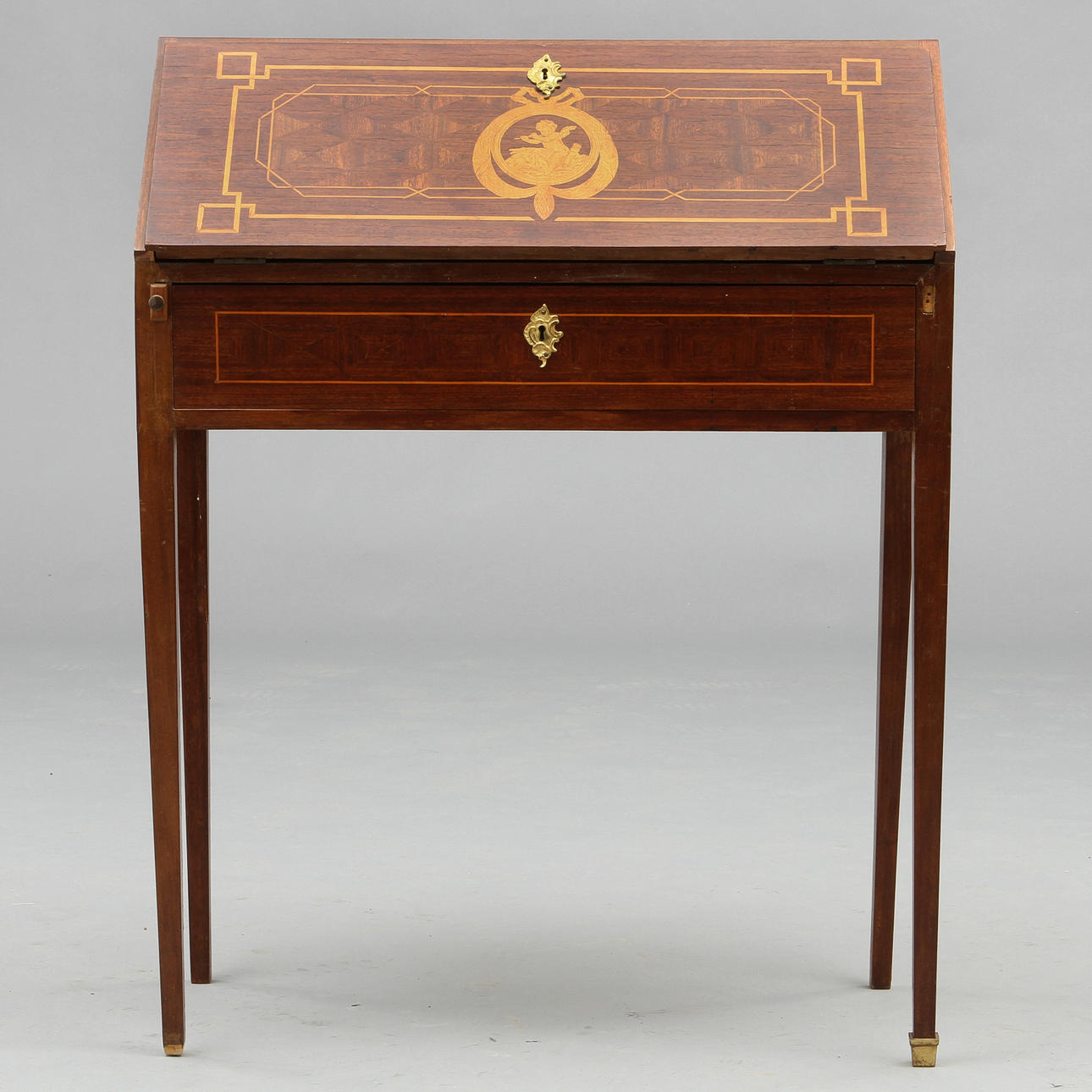 SEKRETÄR, gustaviansk stil, 1900-tal.