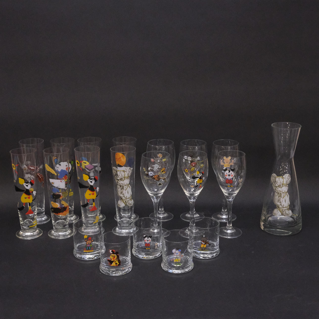 LASSE ÅBERG. 20 DELAR GLAS.
