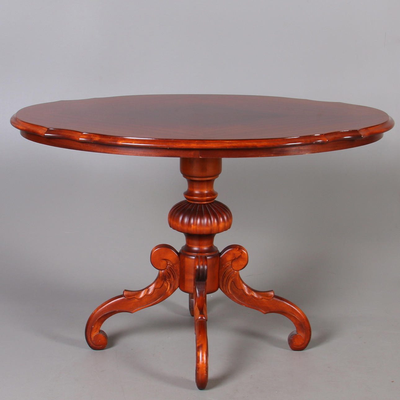 PELARBORD, mahogny, rokokostil, Andersson & Hagsjö, Vaggeryd, 1960-tal.