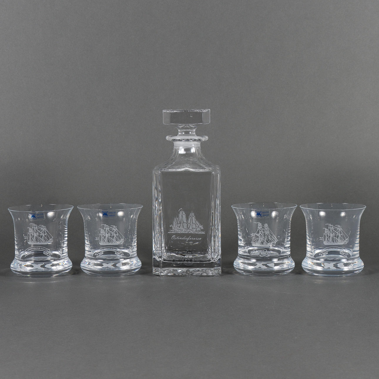 KARAFF OCH 4 WHISKYGLAS.