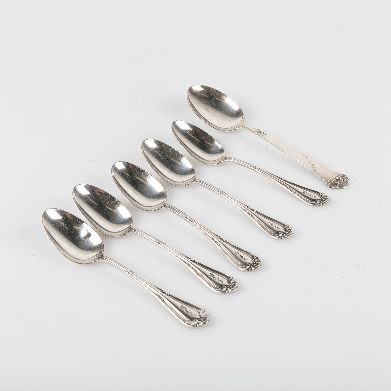 SKEDAR, silver, vikt ca 173 gram.