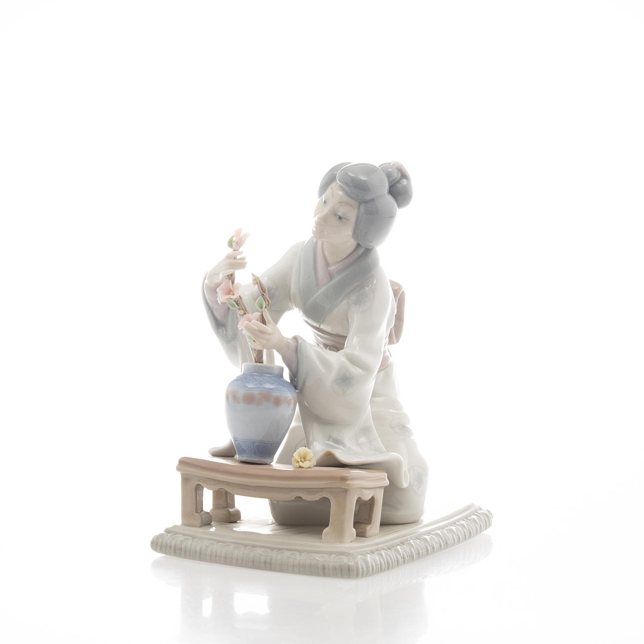 FIGURIN, geisha, porslin, Lladro, Spanien.