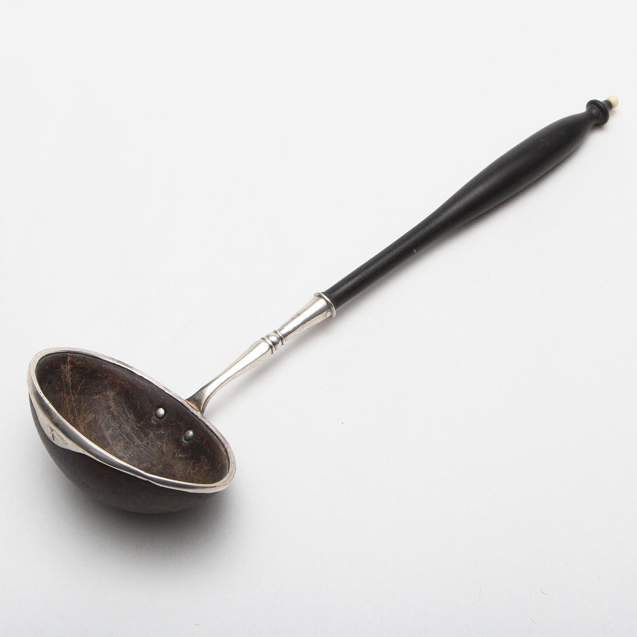 PUNSCHSLEV, nöt/silver, Högstedt, Kalmar, 1891.
