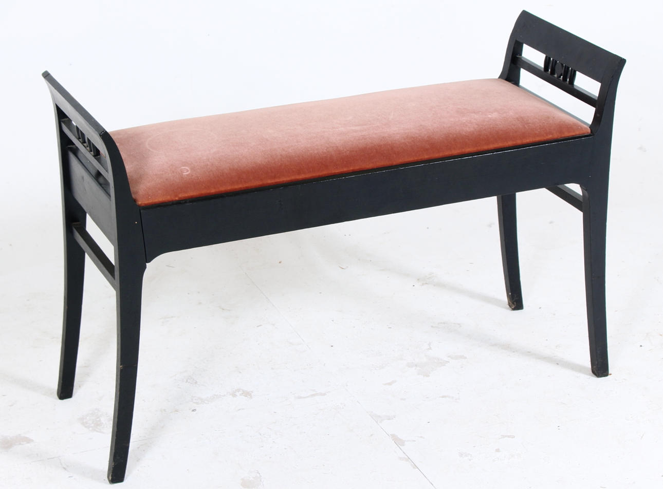 PIANOPALL, med äldre nothäften.