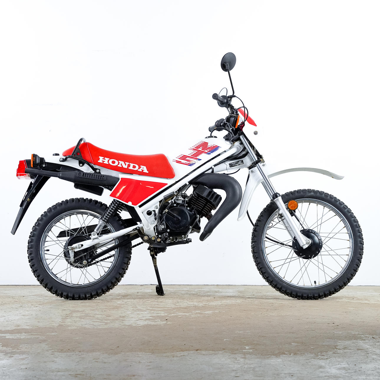 HONDA, MT5 - AD01, lågmilare, ca 1988.