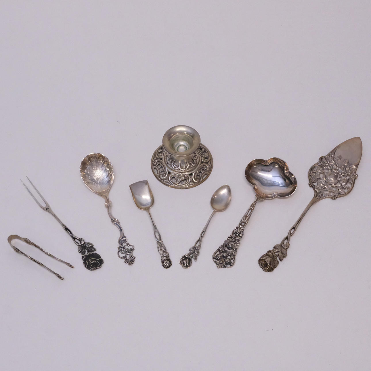 8 DELAR SILVER.
