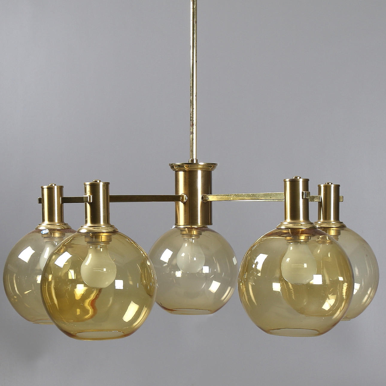 HANS AGNE JAKOBSSON. Taklampa, Markaryd. 1960-tal.