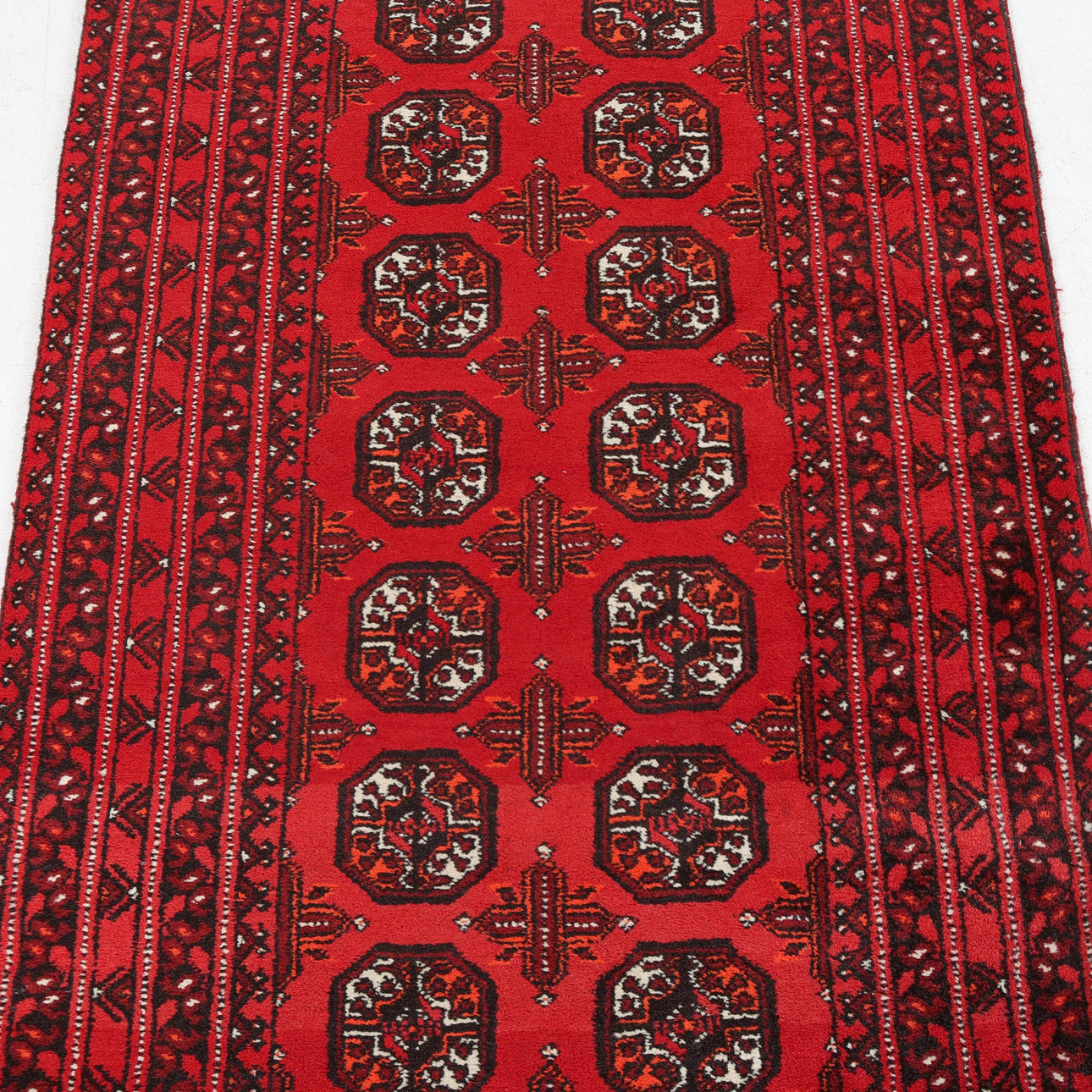 GALLERIMATTA, orientalisk, ca 344 x 94 cm.