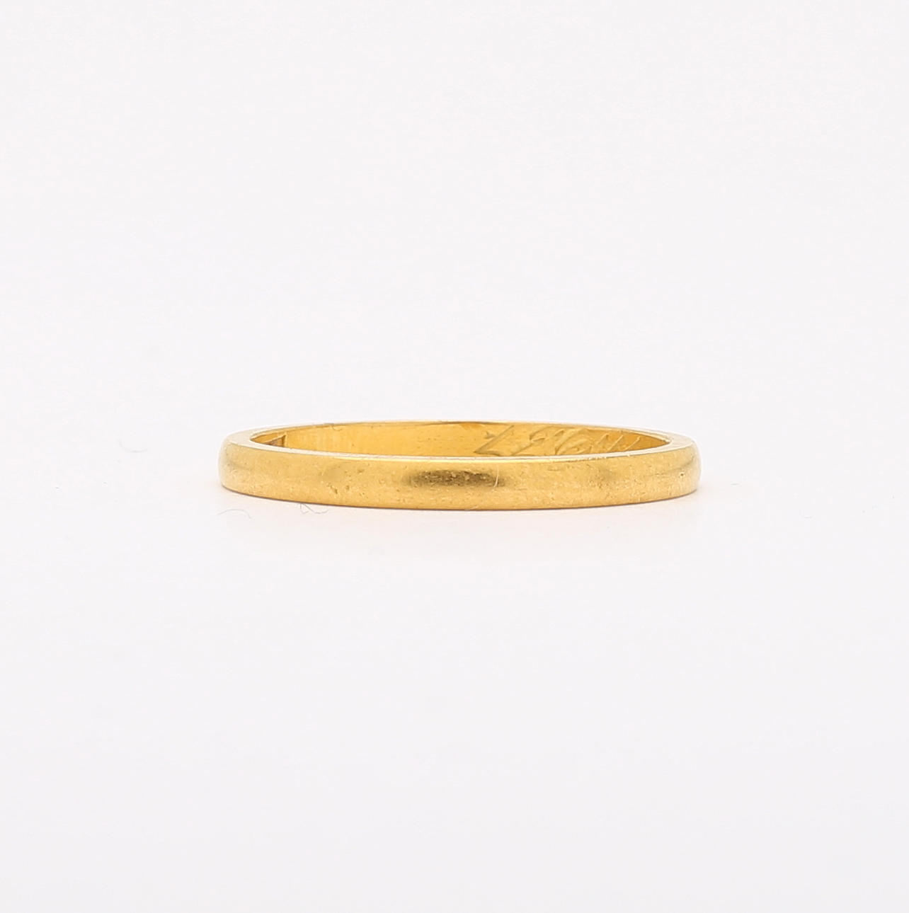 RING, 23K guld. Vikt 3,3 g.