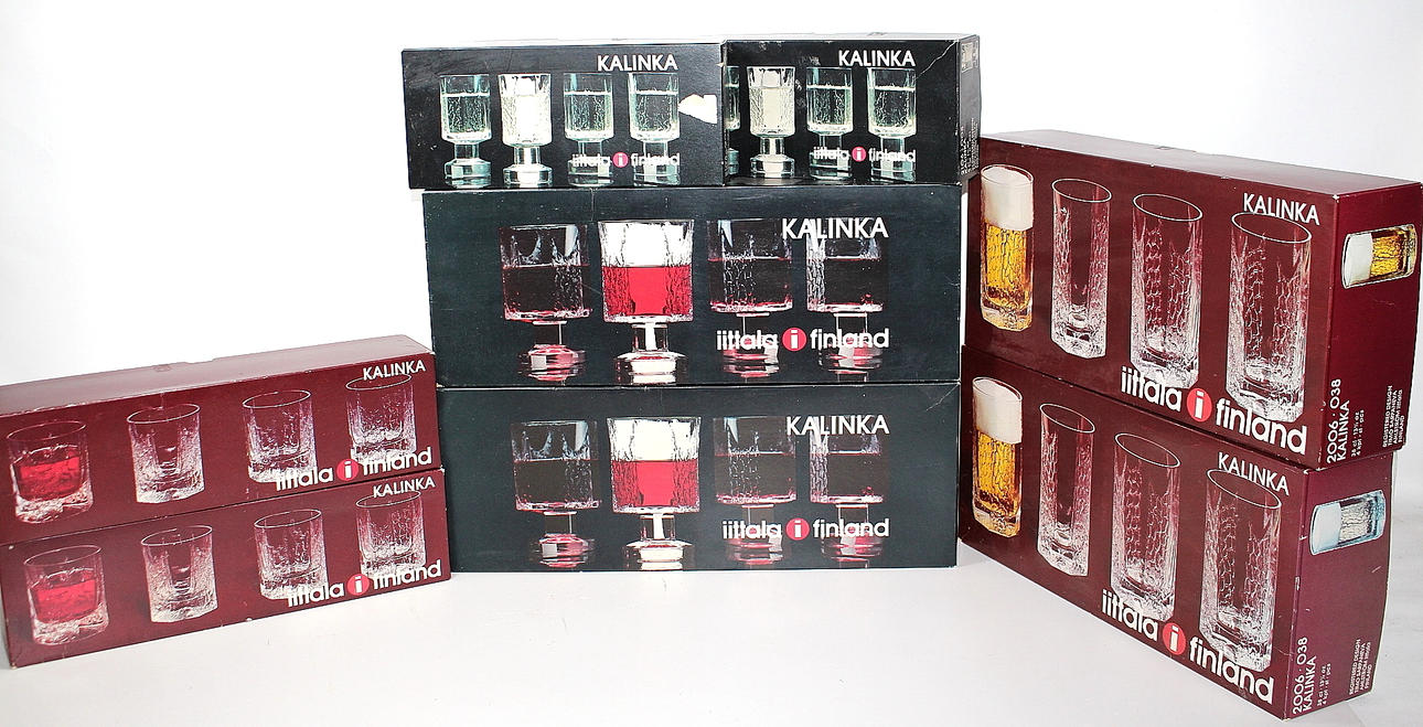 TIMO SARPANEVA. glas, 24 st, " Kalinka" Iittala.