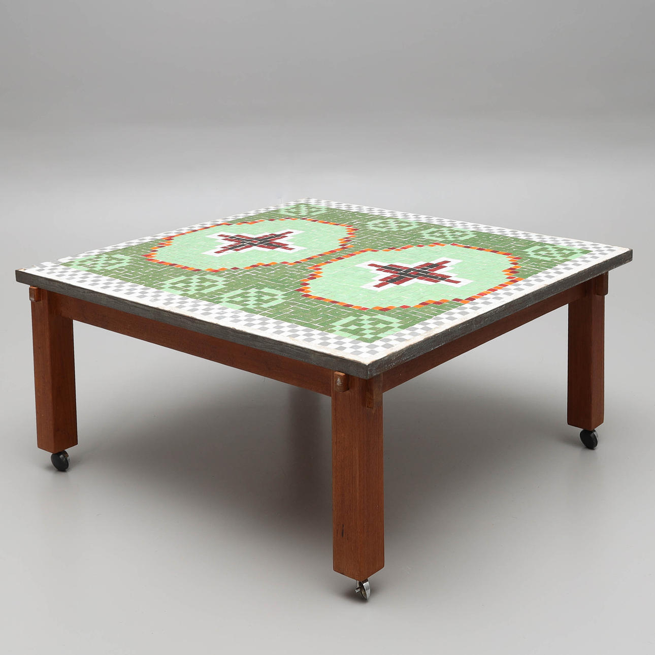 SOFFBORD, mosaik, 1900-tal.