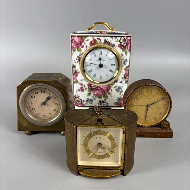 VINTAGE CLOCKS. Clocks & Watches - Other clocks - Auctionet