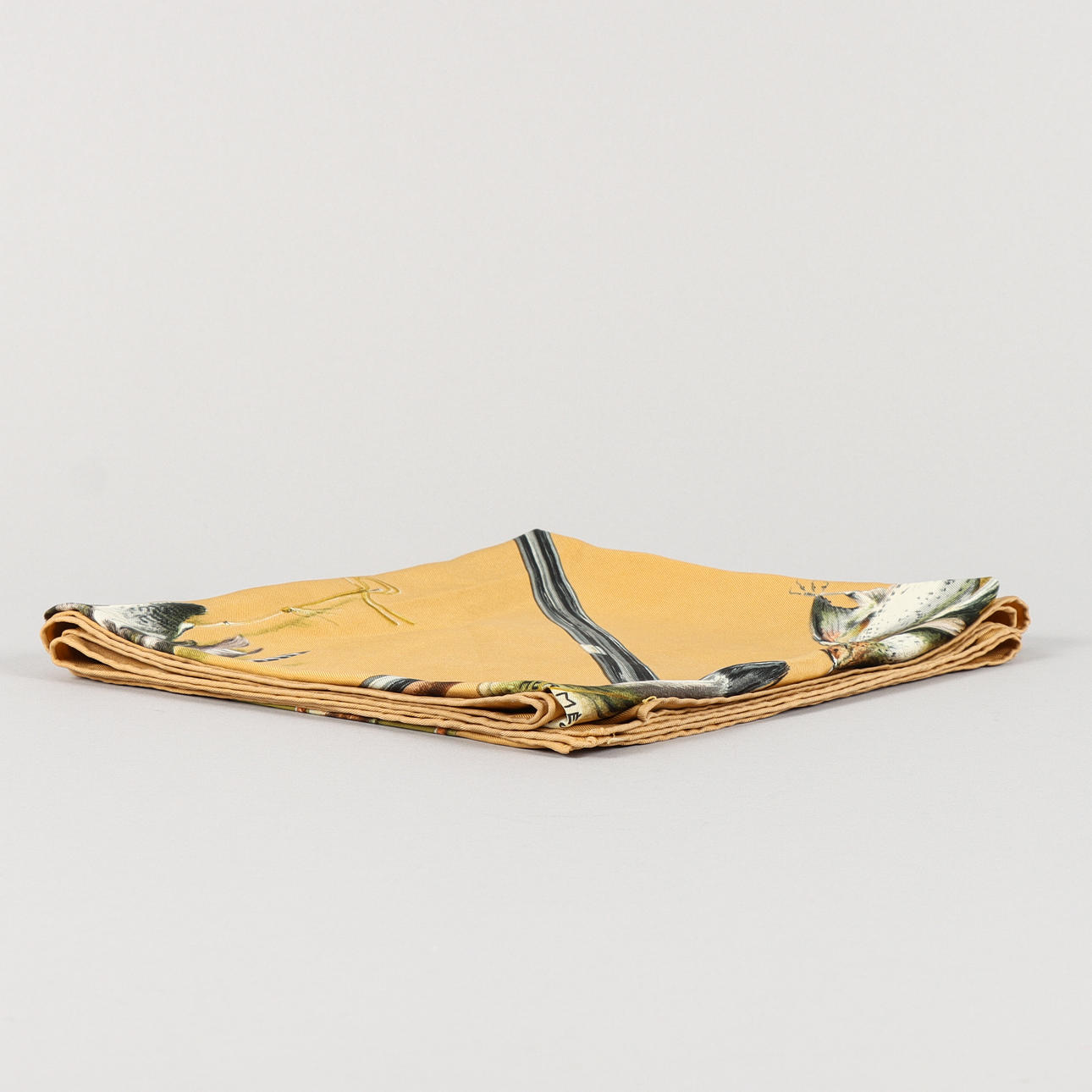 HERMÈS, "Les Fusils", scarf.