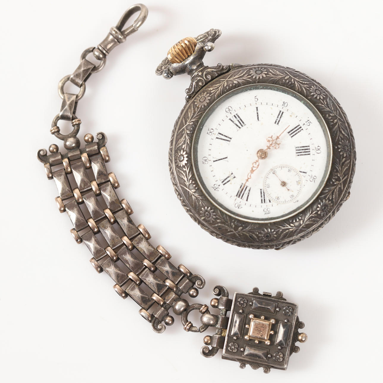 FICKUR MED CHATELAINE, vitmetall.