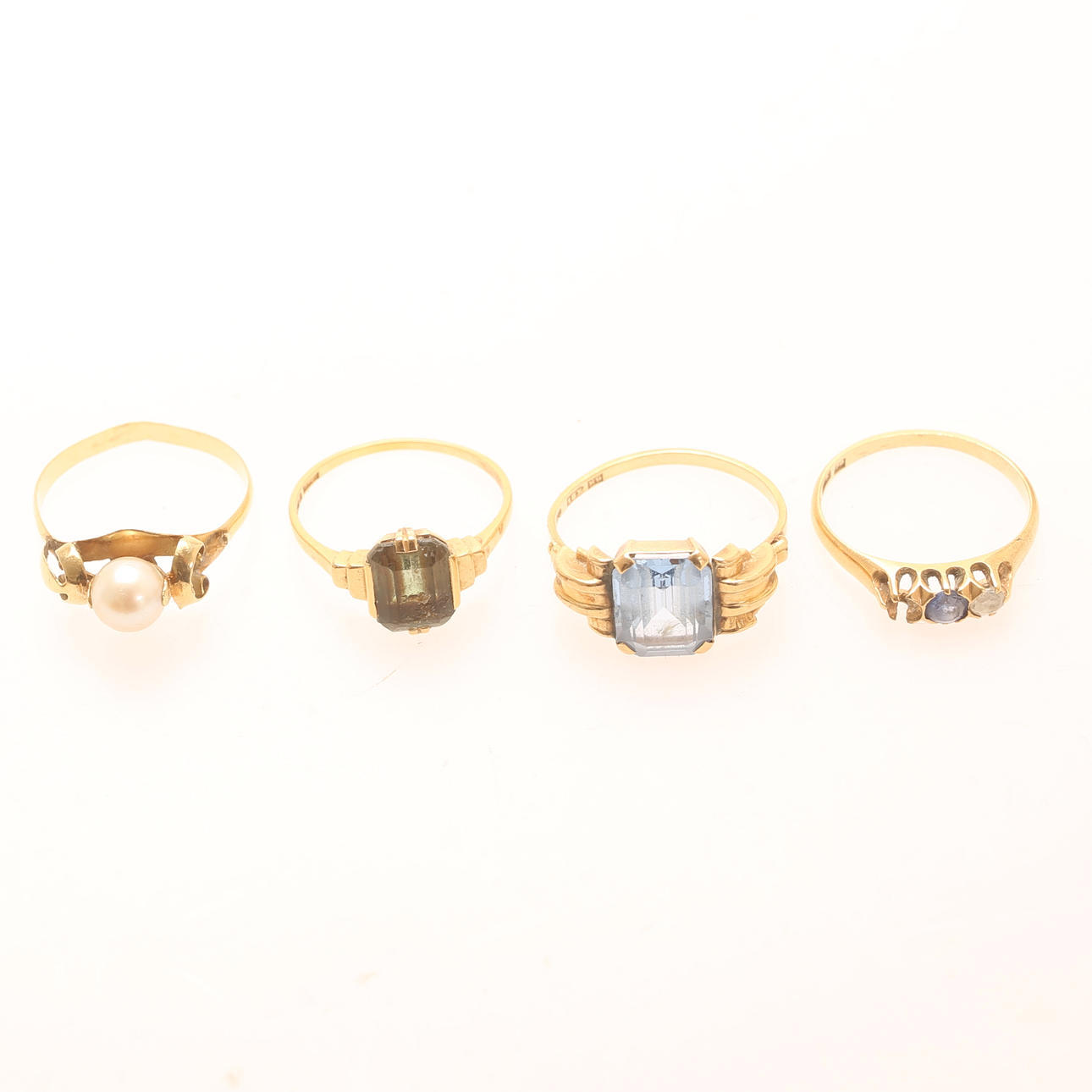 RINGAR, 4 stycken, 18k guld.