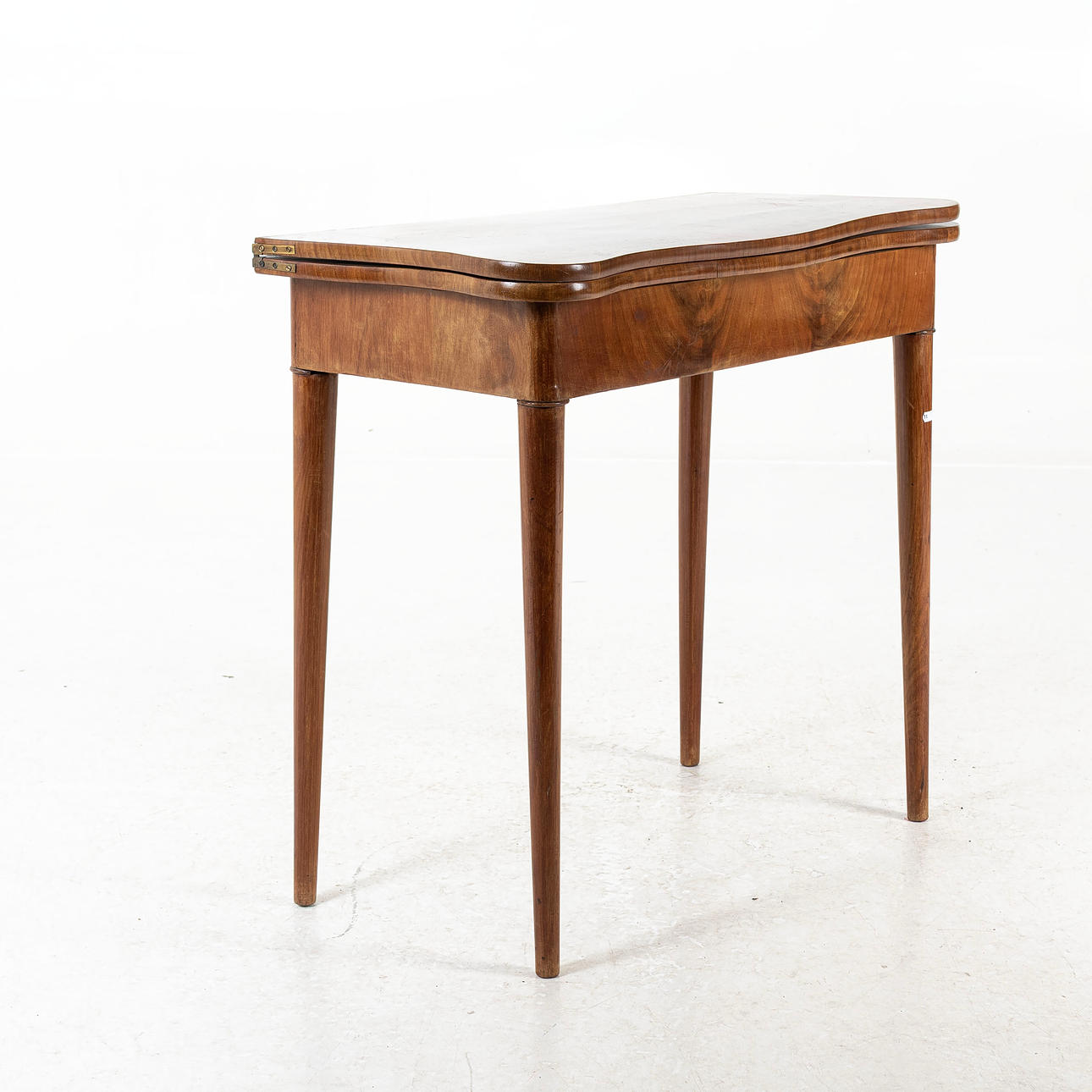 SPELBORD, björk, 18/1900-tal.