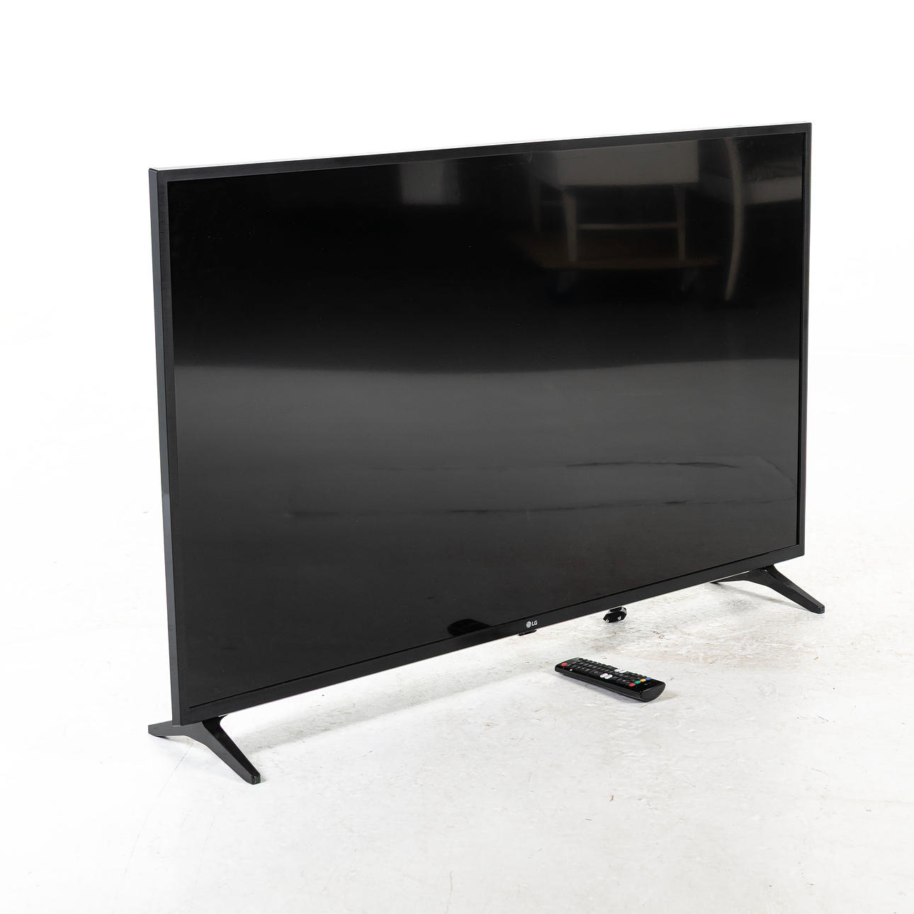 TV, LG 50" 4K UHD.