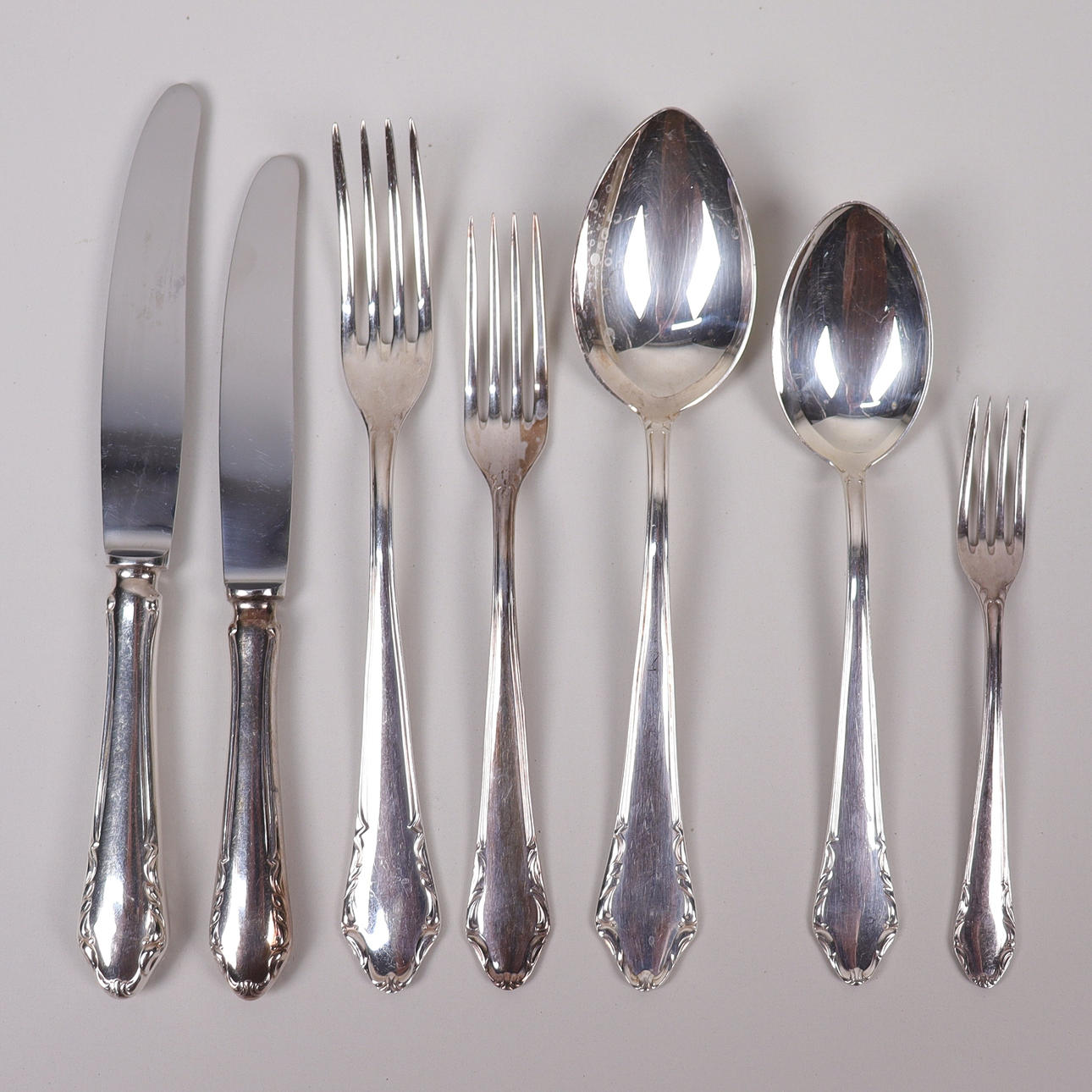 BESTICK. "Leckö", 79 delar, nysilver.