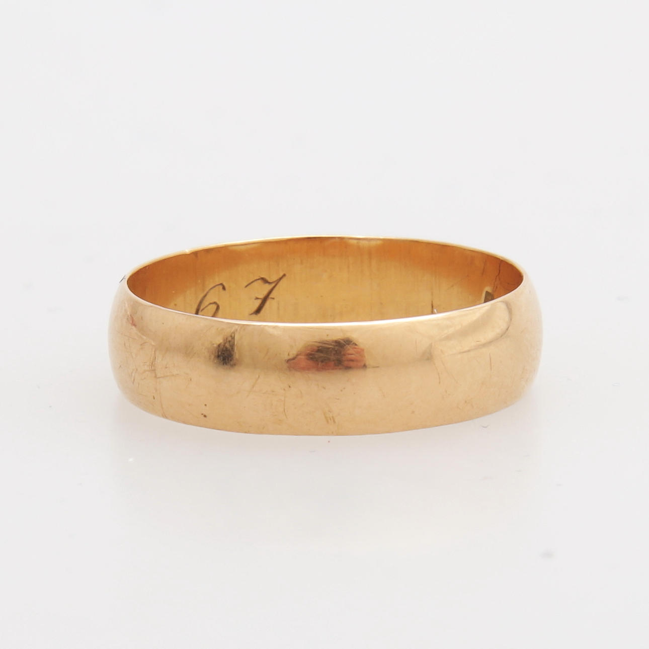 RING, guld 18K, vikt 4,41 gram.