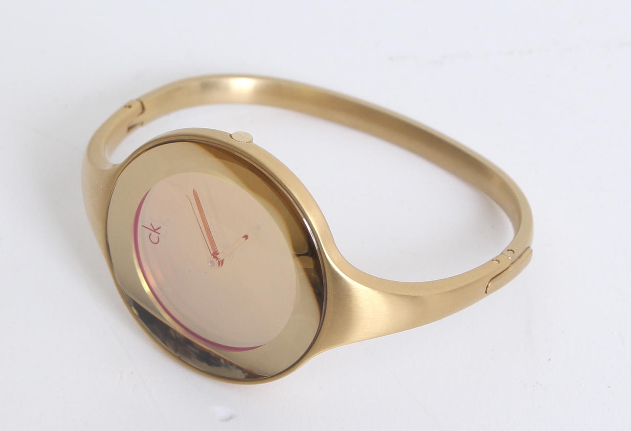 ARMBANSUR, dam, Calvin Klein.