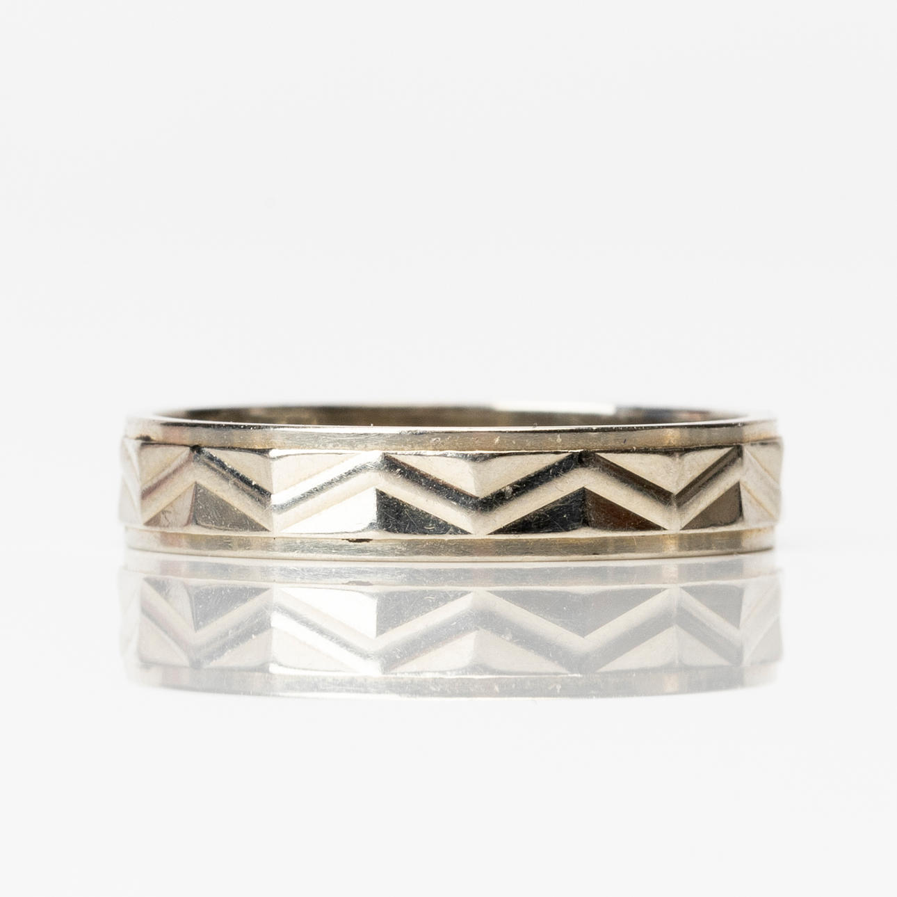 RING, 18K white gold, Swedish import, 1970s.