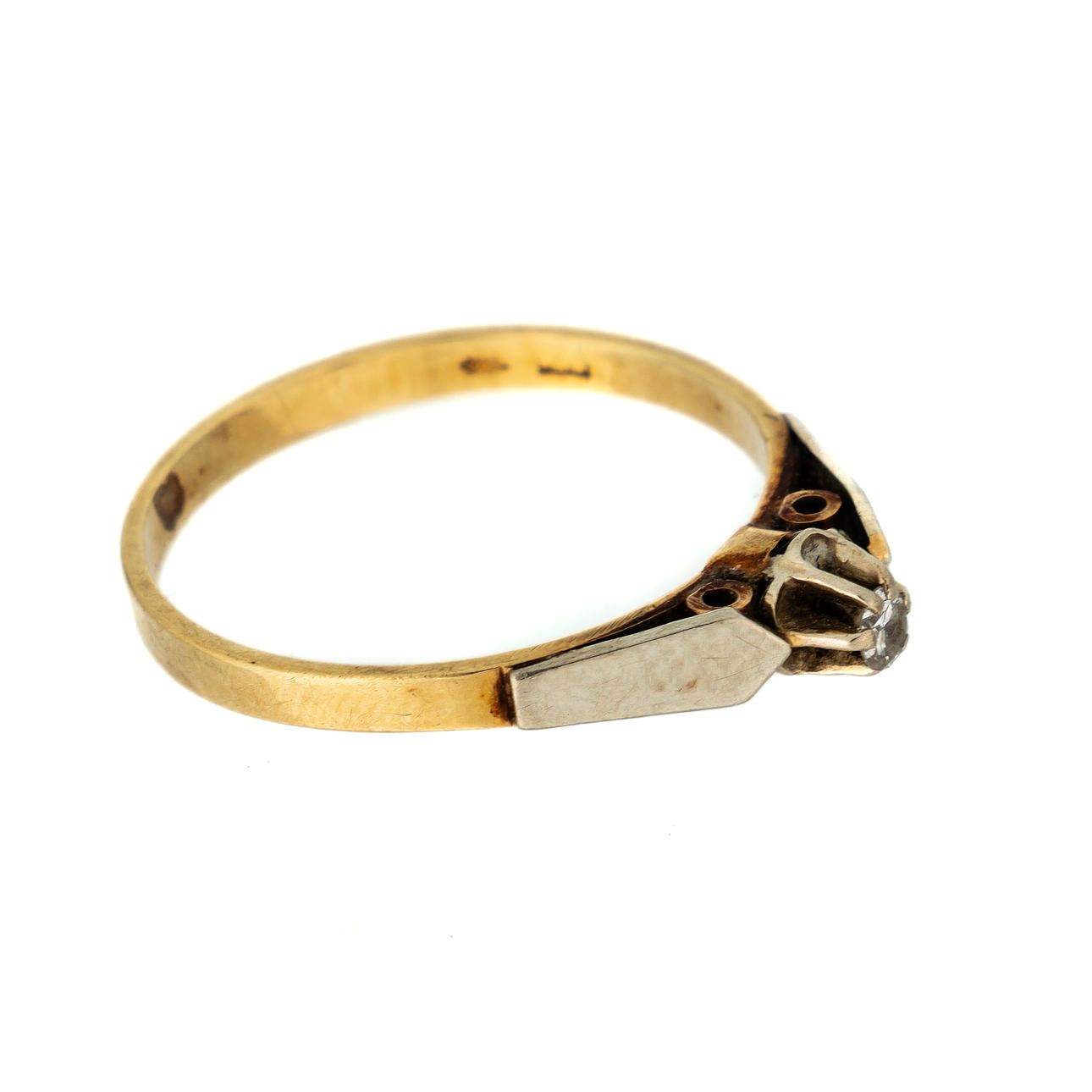 RING, 14K Guld, Besatt med diamant.