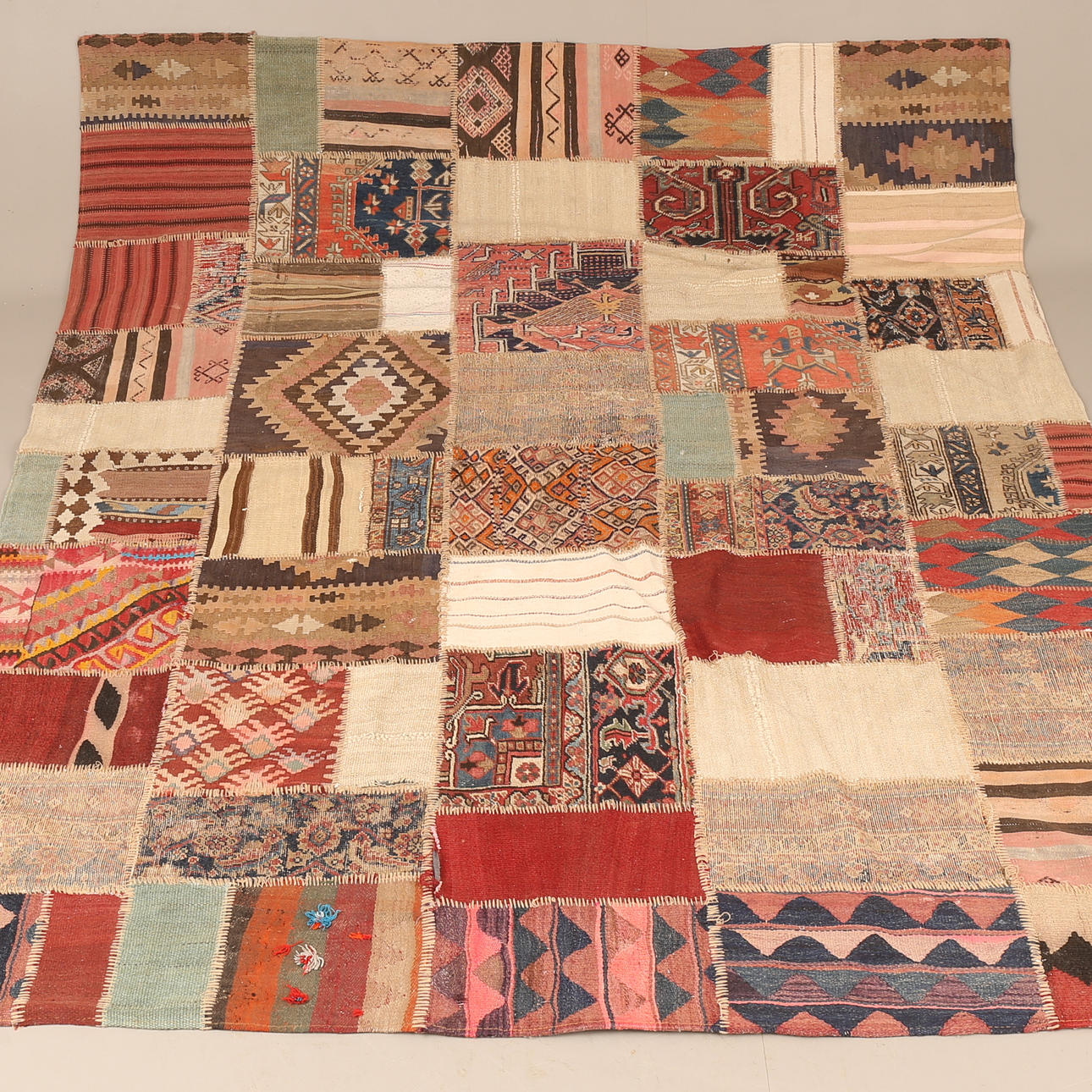 MATTA, patchwork, cirka 300 x 235 cm.
