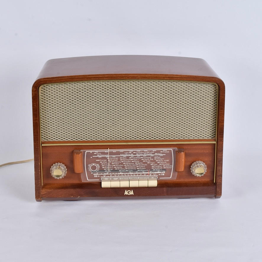 RADIO, AGA 2624.