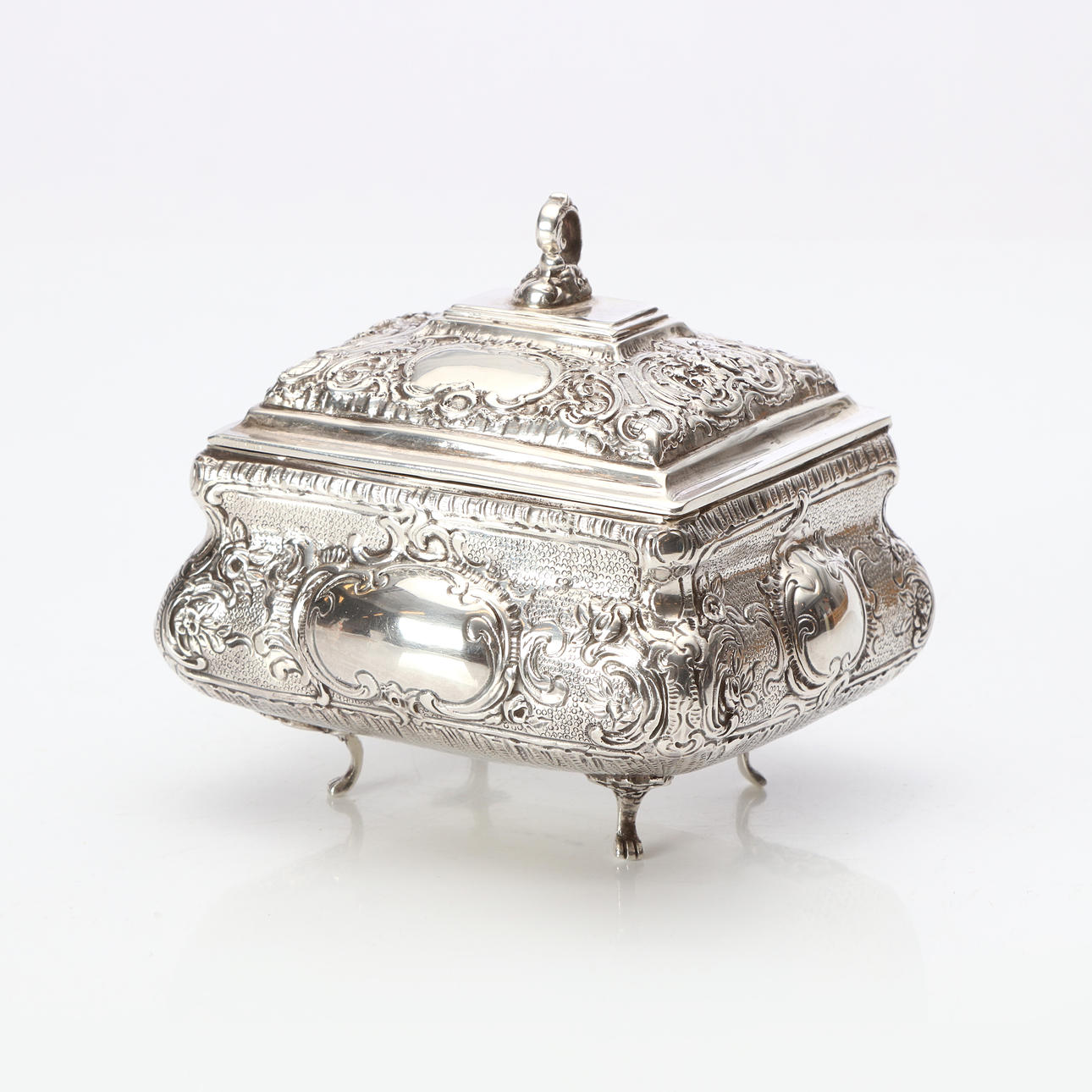 SOCKERSKRIN. Silver. Vikt ca 315 gram.