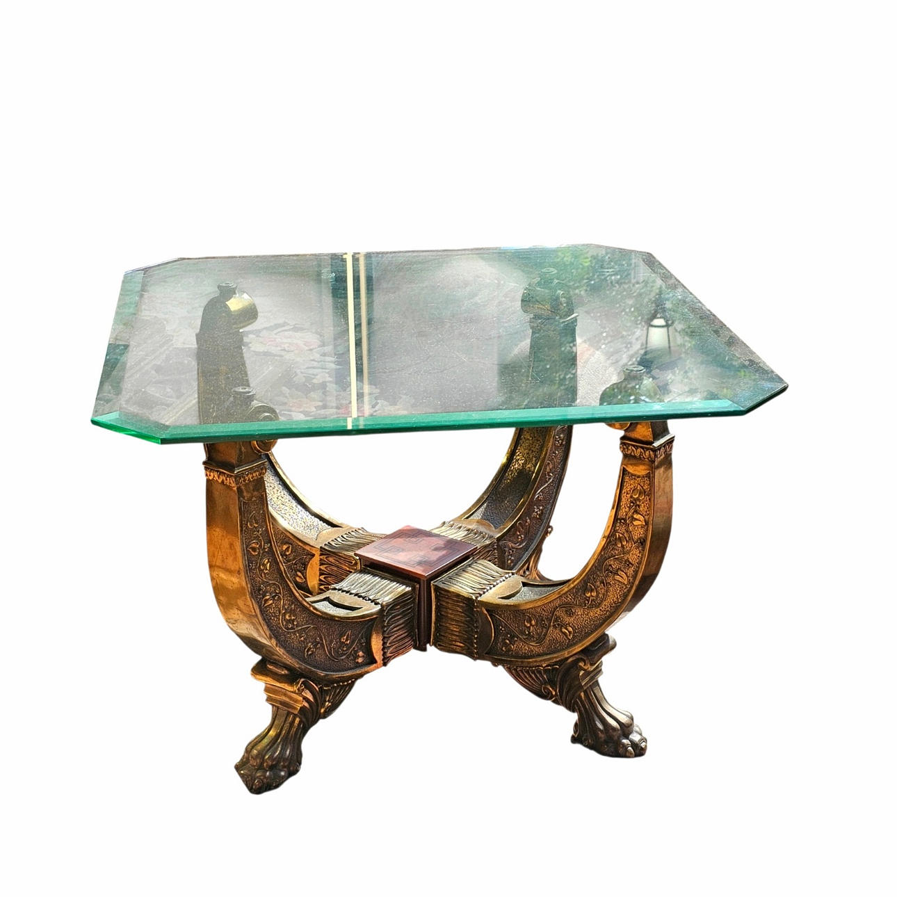 VIDAL GRAU. Nilo model coffee table.