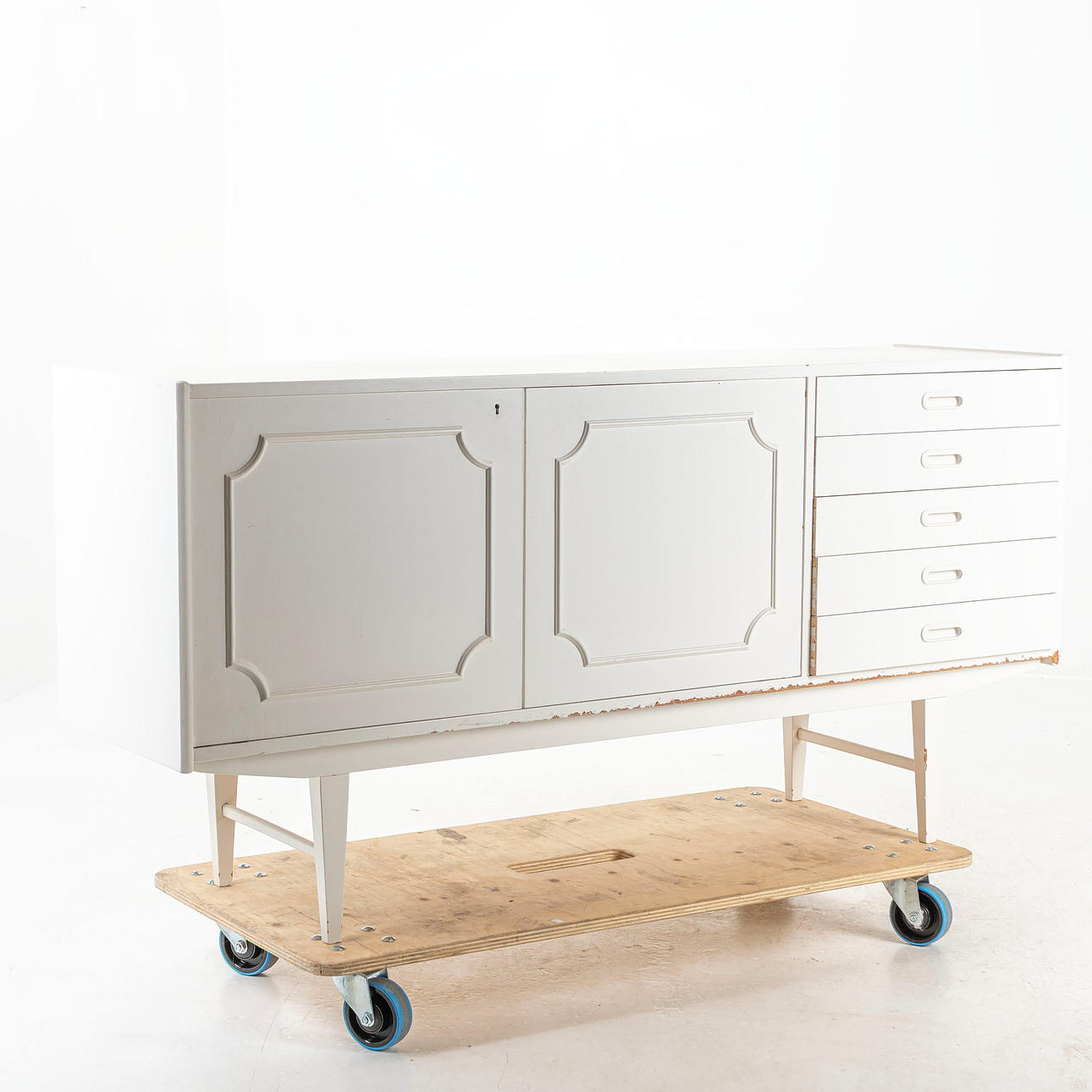 SIDEBOARD, vitlackerad, 1950/60-tal.