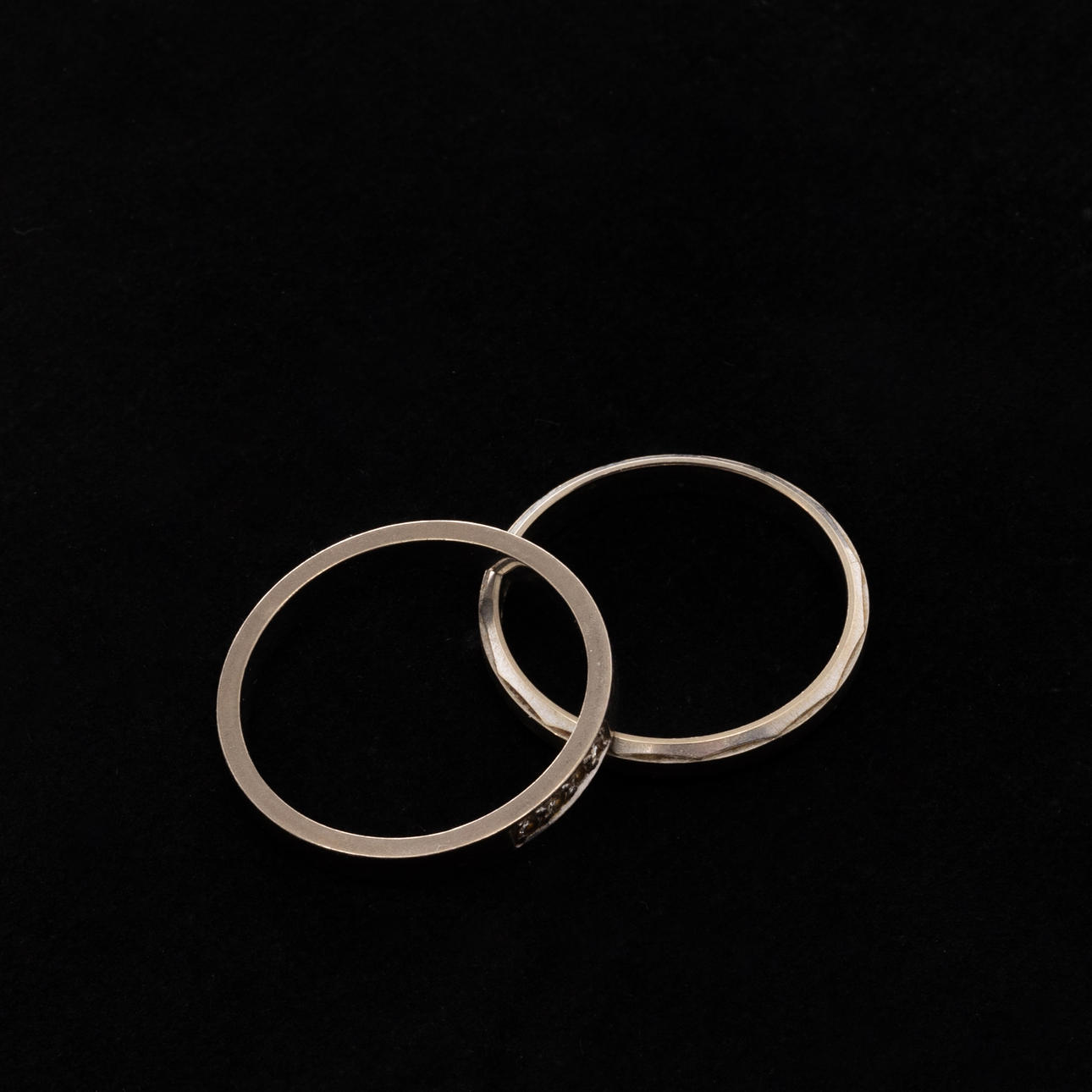 RINGAR, 2 st, 18K vitguld, Briljanter 0,04 ct.