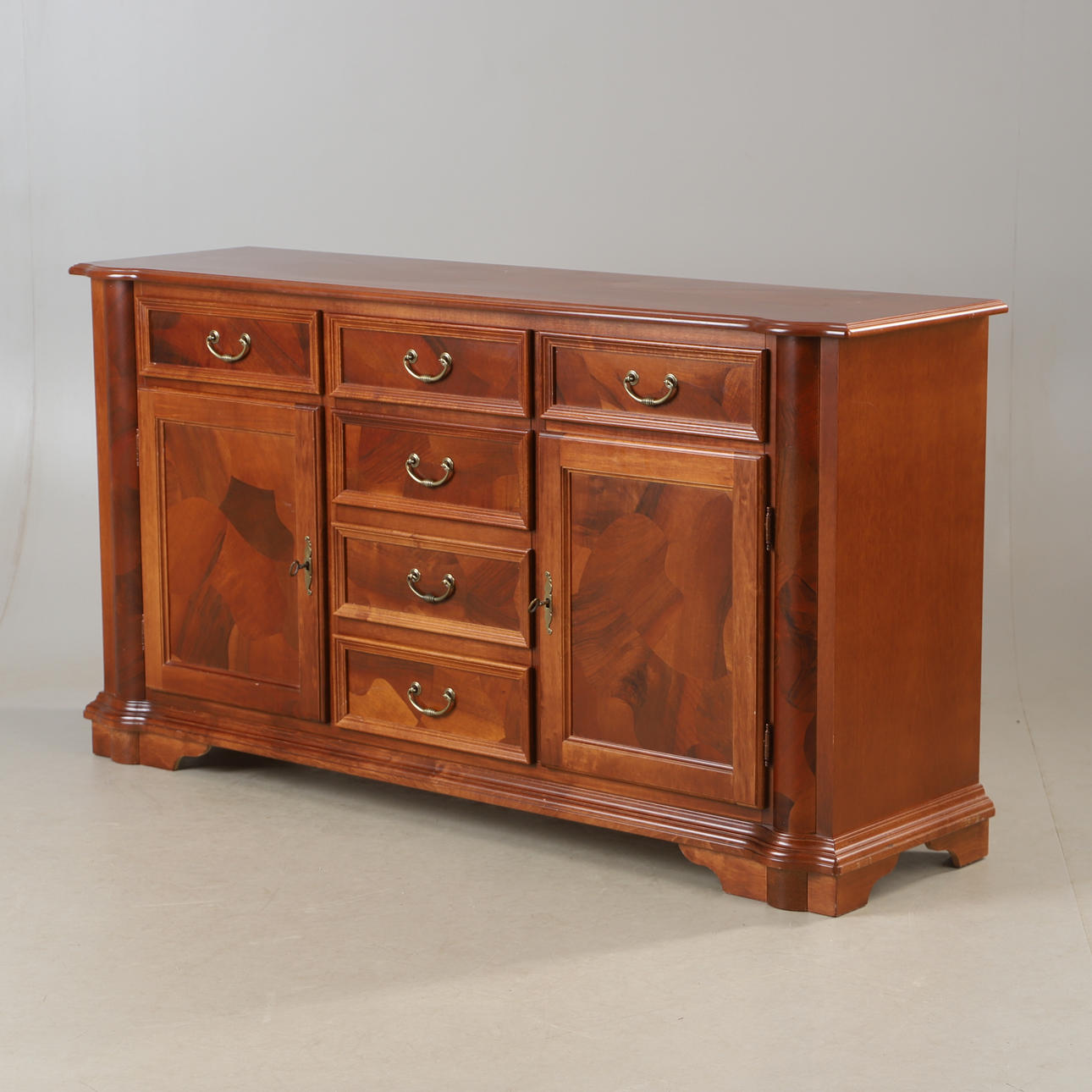 SIDEBOARD, mahogny, 1900-talets andra hälft.