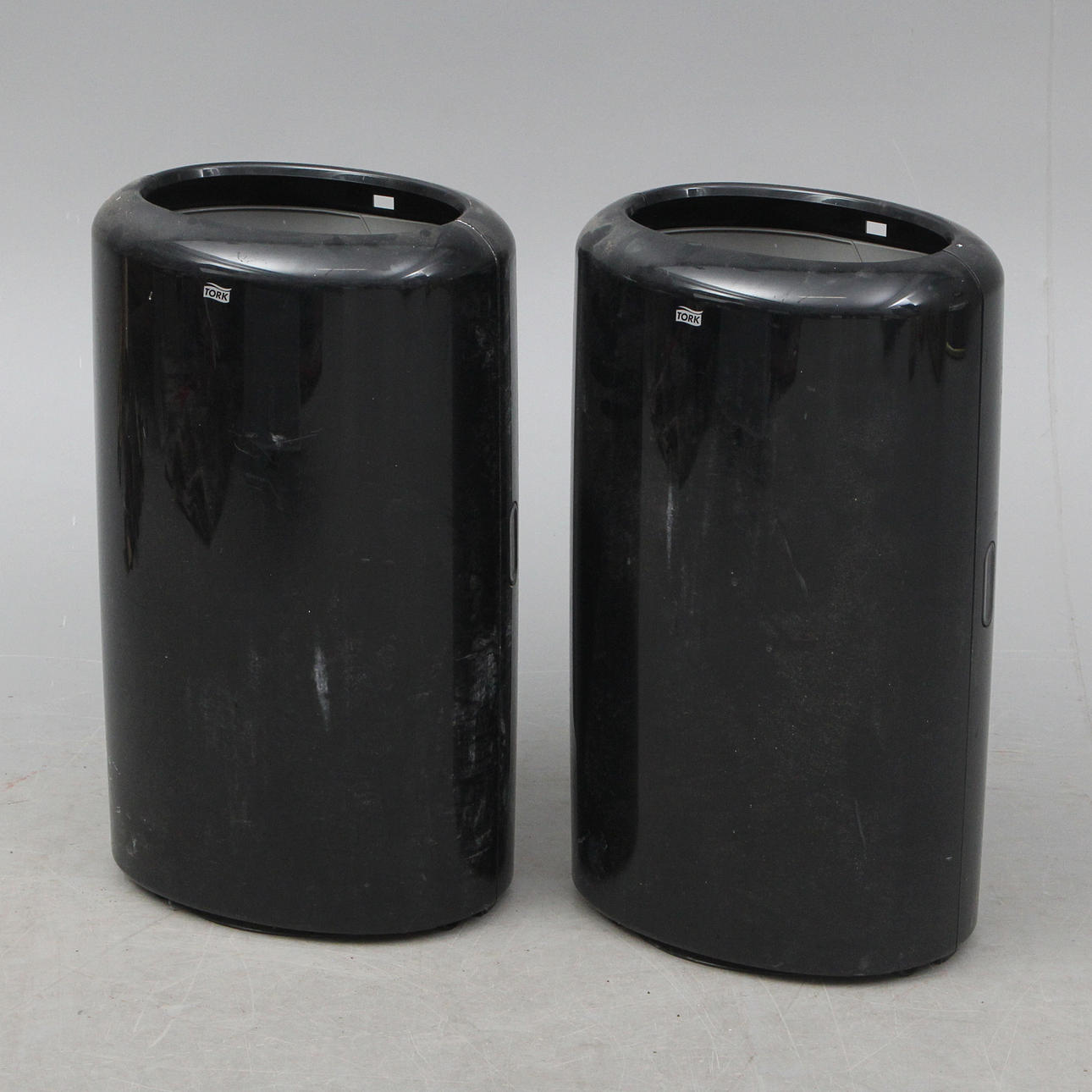 WASTEBASKETS, 2 pcs, plastic, Tork.