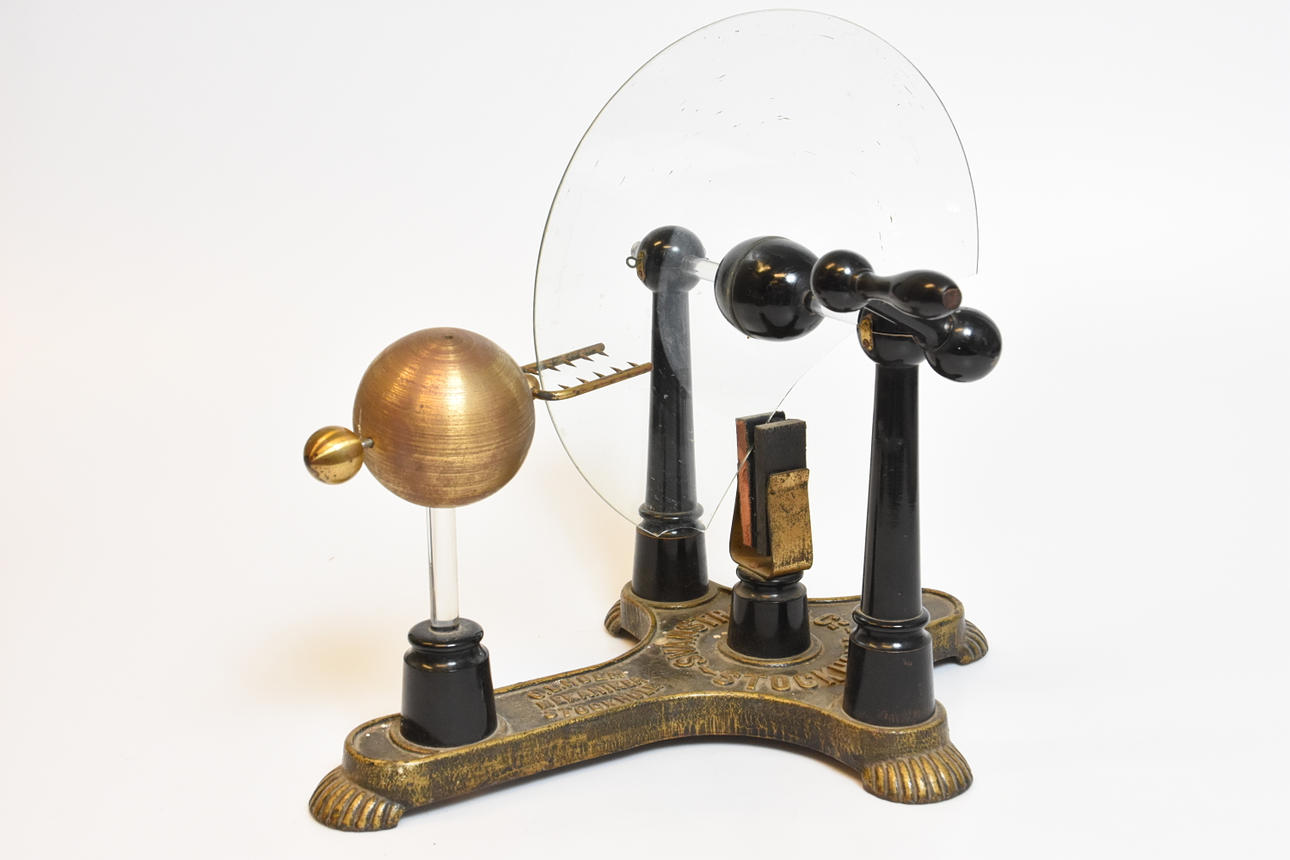 INFLUENSMASKIN, 1900 talets första hälft.