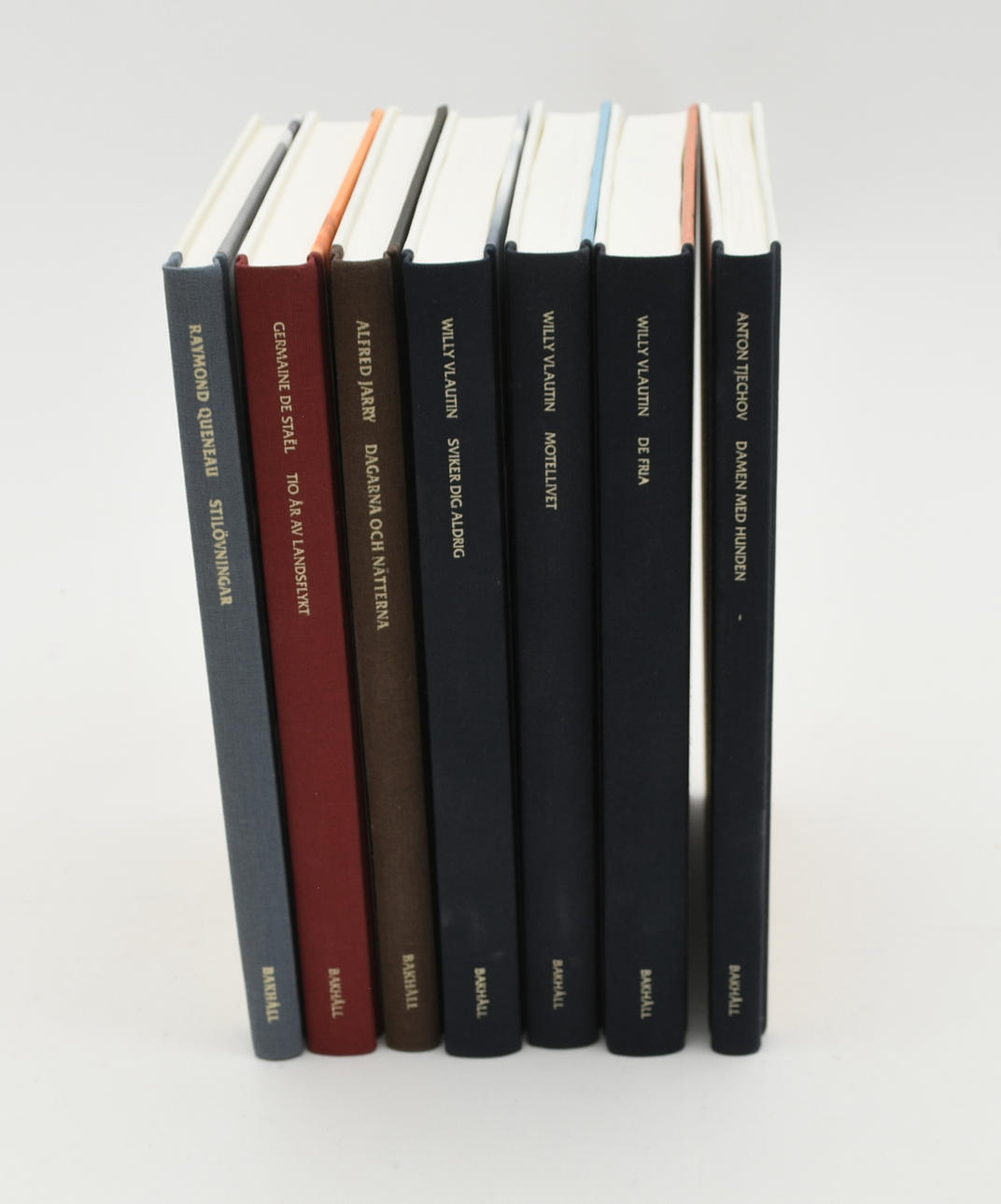Skönlitteratur. 7 volymer.
