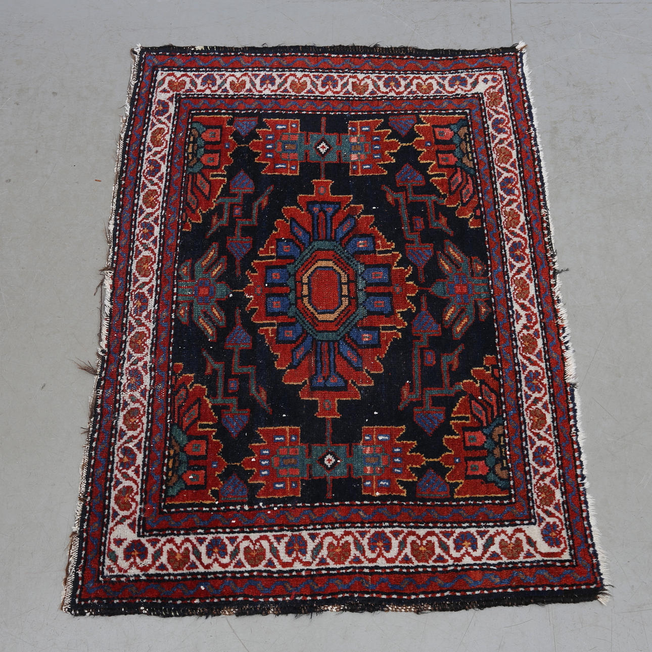 MATTA, handknuten, Hamadan, Irak Ajemi, semiantik, 75 x 102 cm.