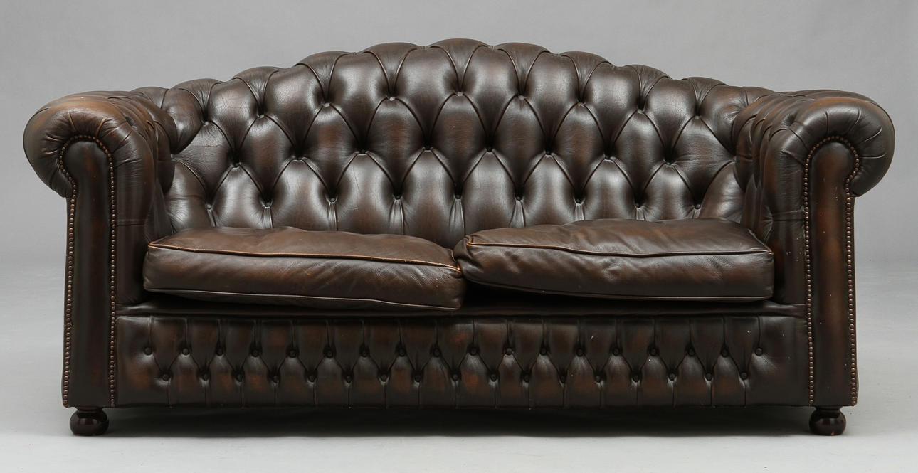 SOFFA, Chesterfieldmodell, 1900-tal.