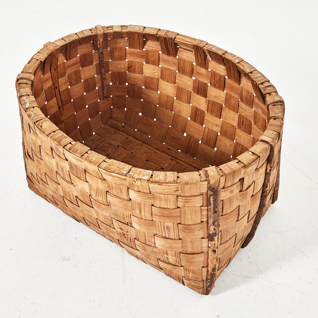 KORG, näverkorg/ spånkorg, stor modell, 1900-tal. Möbler - Övrigt