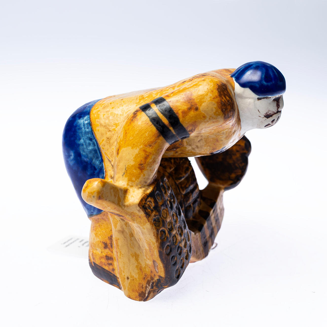 置物 Lisa Larson / Ihockeyspelare, Malvakt LISA LARSON. Figurine, stoneware, 