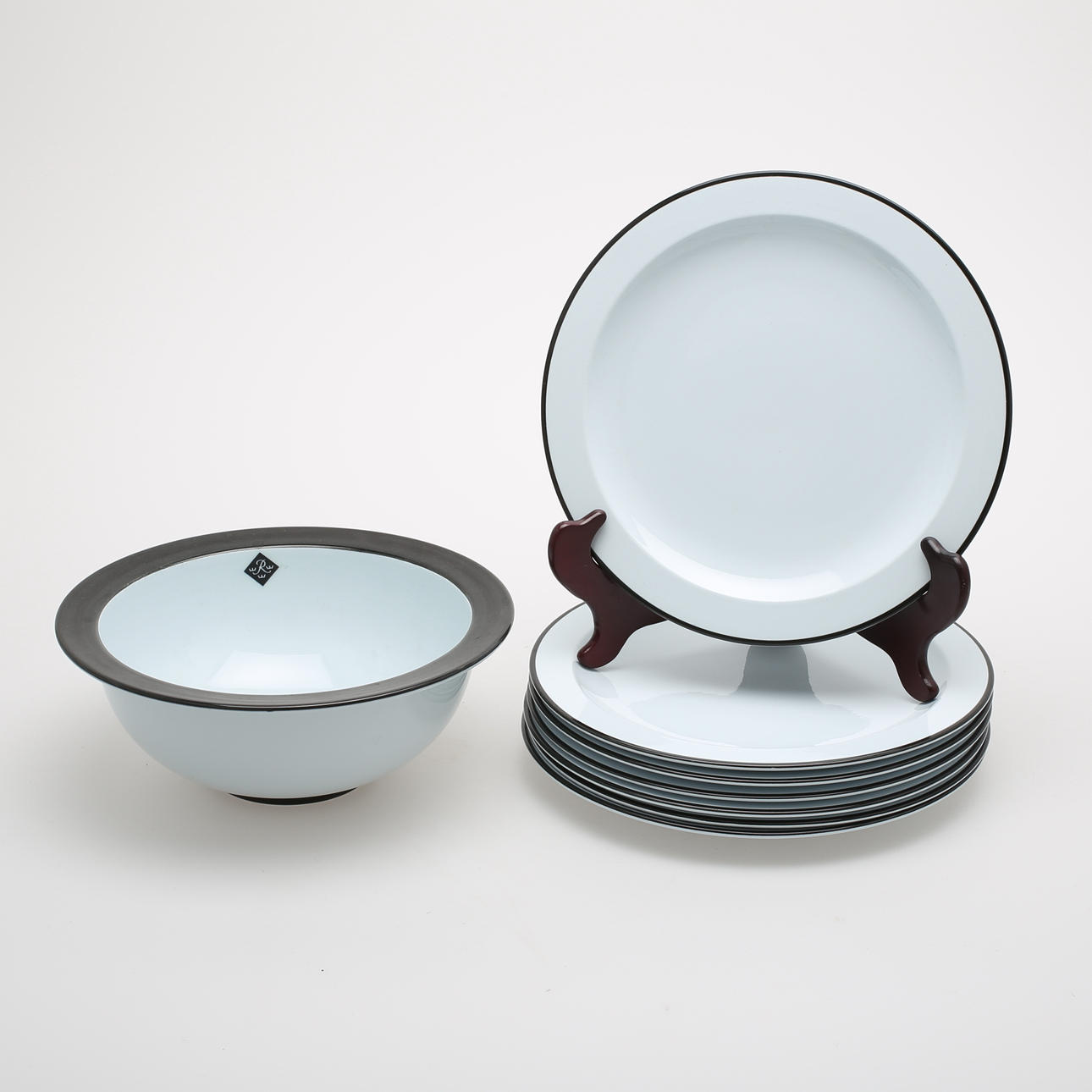 TALLRIKAR samt UPPLÄGGSSKÅL, porslin, 8 delar, Rolf Sinnemark, Rörstrand.